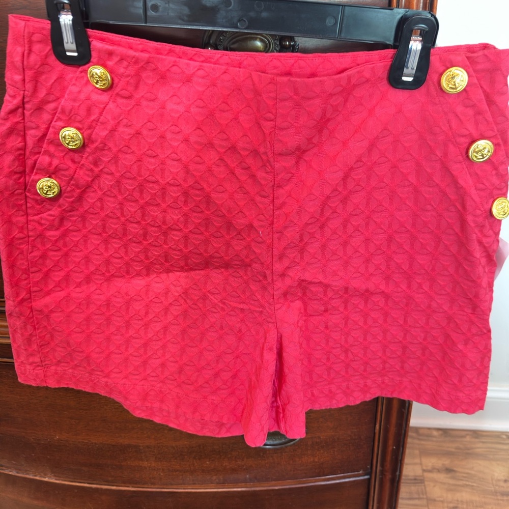 NWT-Crown and Ivy shorts, Shelby, size 8